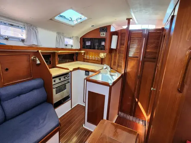 Nonsuch 36