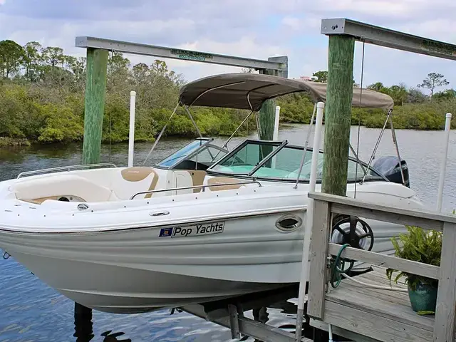 Southwind Boats 2400 Sport Deck