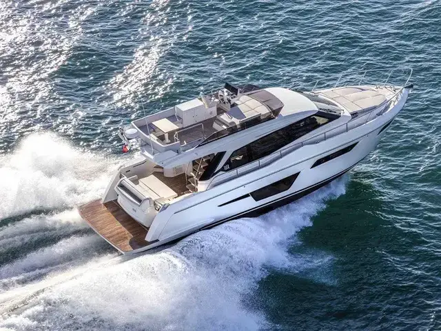 Ferretti Yachts 500