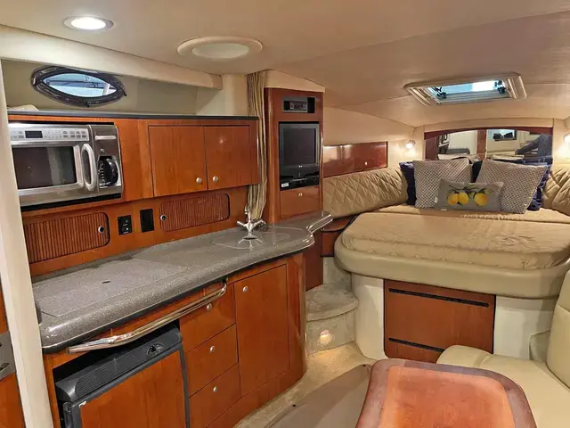 Sea Ray 32