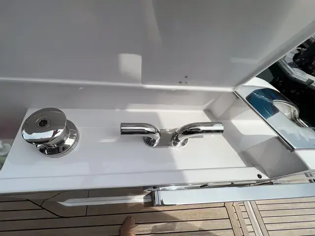 Ferretti Yachts 500