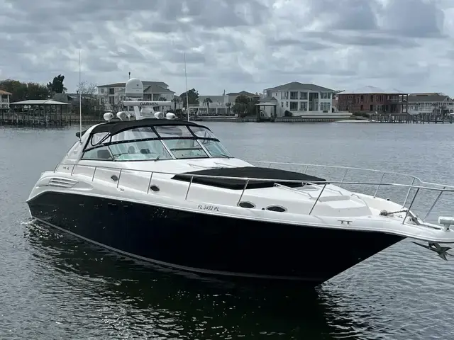 Sea Ray 450 Sundancer