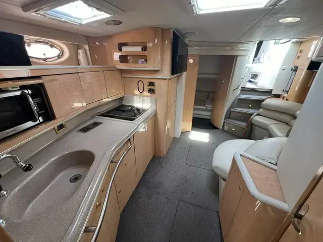 Sea Ray 450 Sundancer