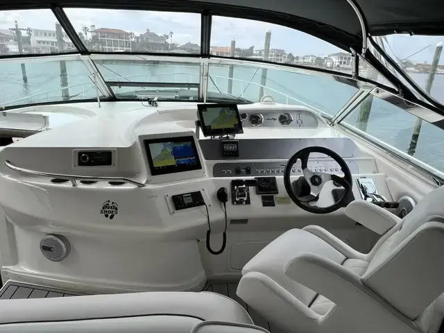 Sea Ray 450 Sundancer