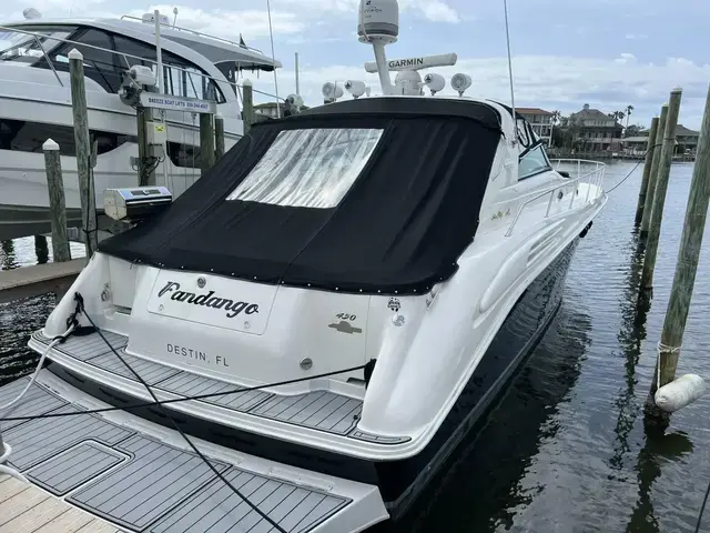 Sea Ray 450 Sundancer