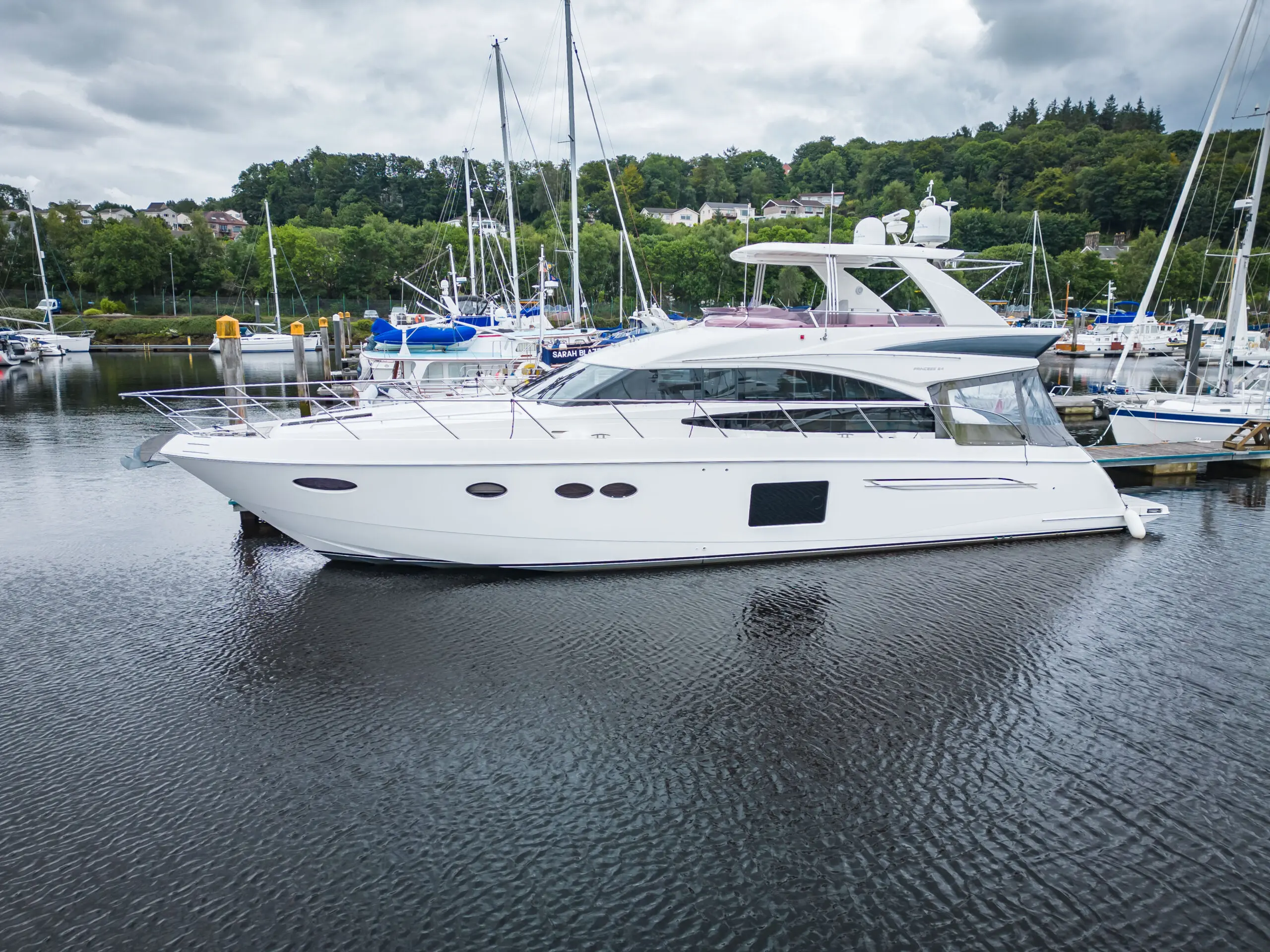 2013 Princess 64 flybridge