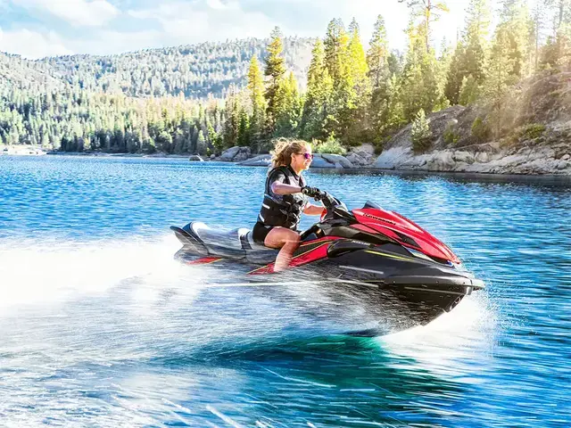 Kawasaki STX 160LX Jetski