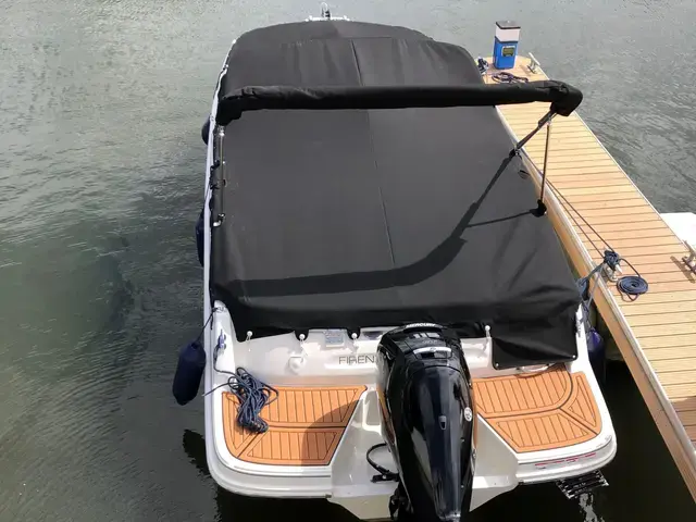 Bayliner Vr5