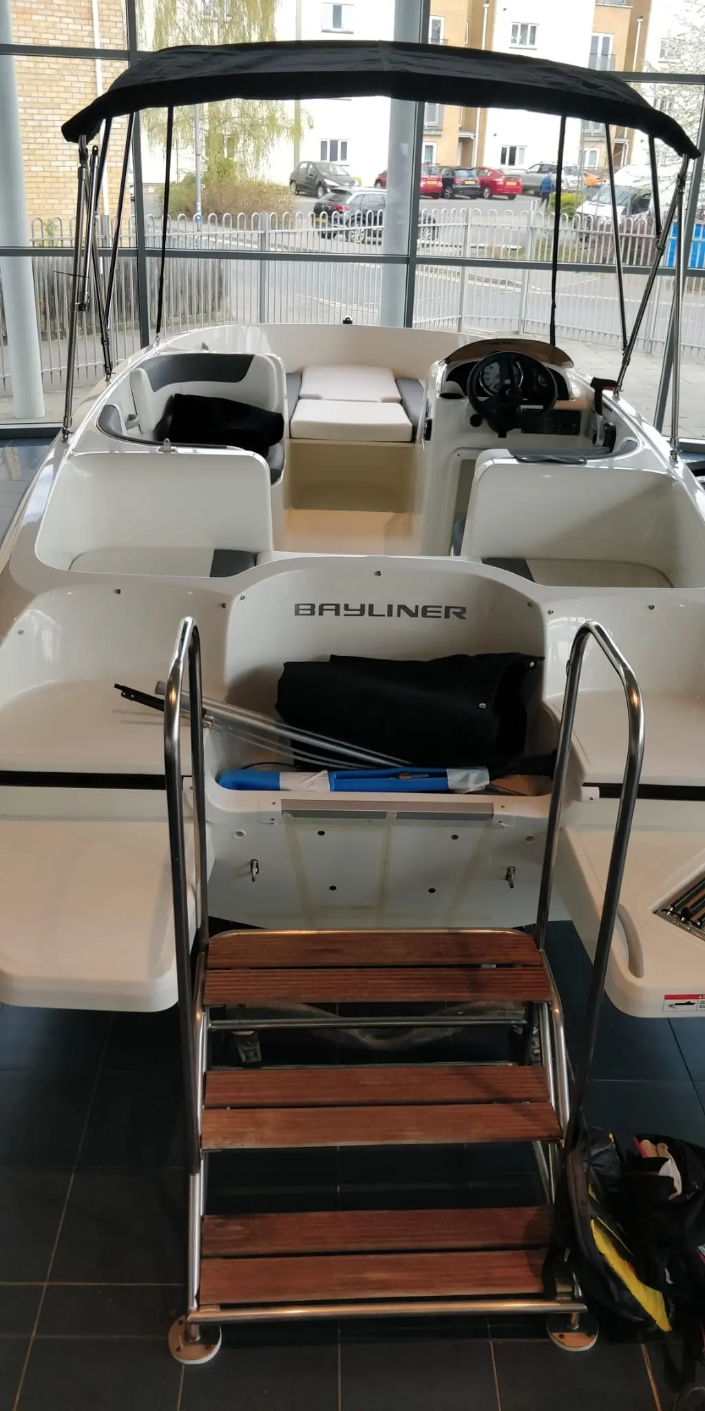 2021 Bayliner element e16