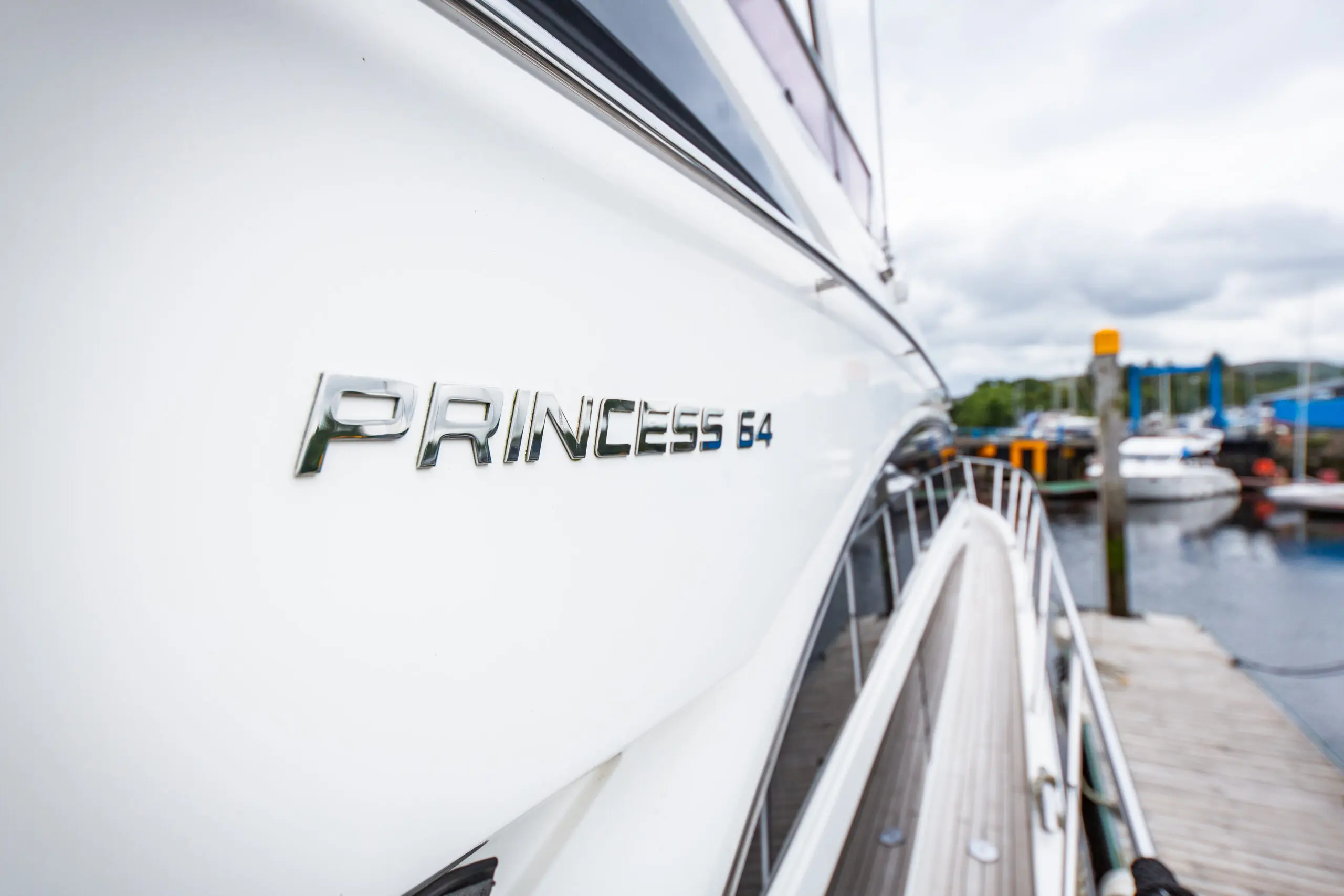 2013 Princess 64 flybridge