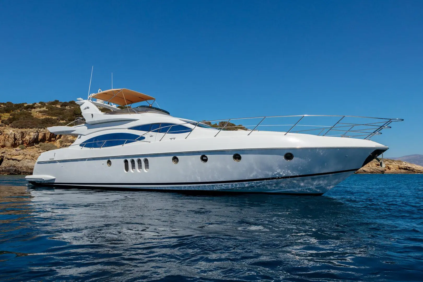 2003 Azimut 68 plus