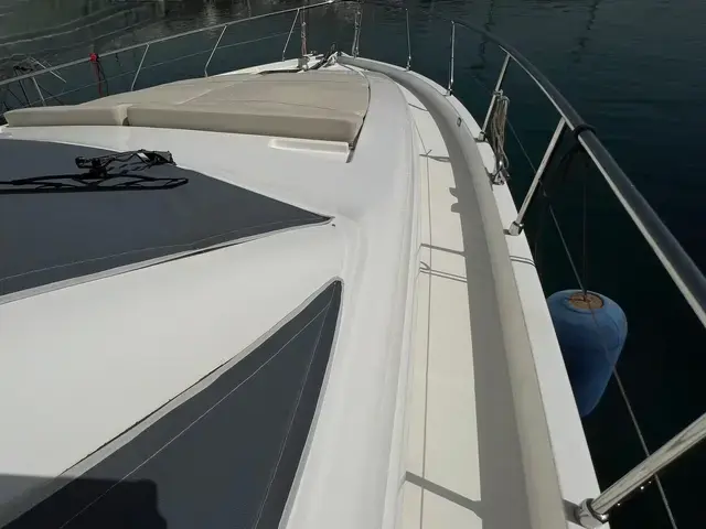 Ferretti Yachts 620