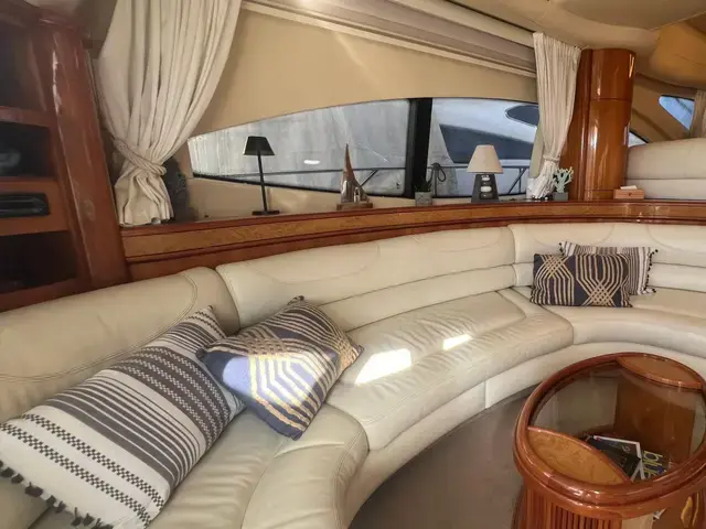 Azimut 68 Plus