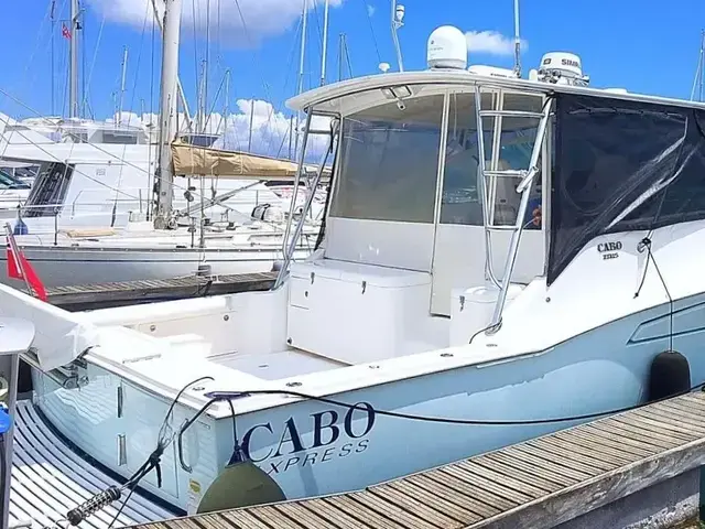 Cabo 40 Express