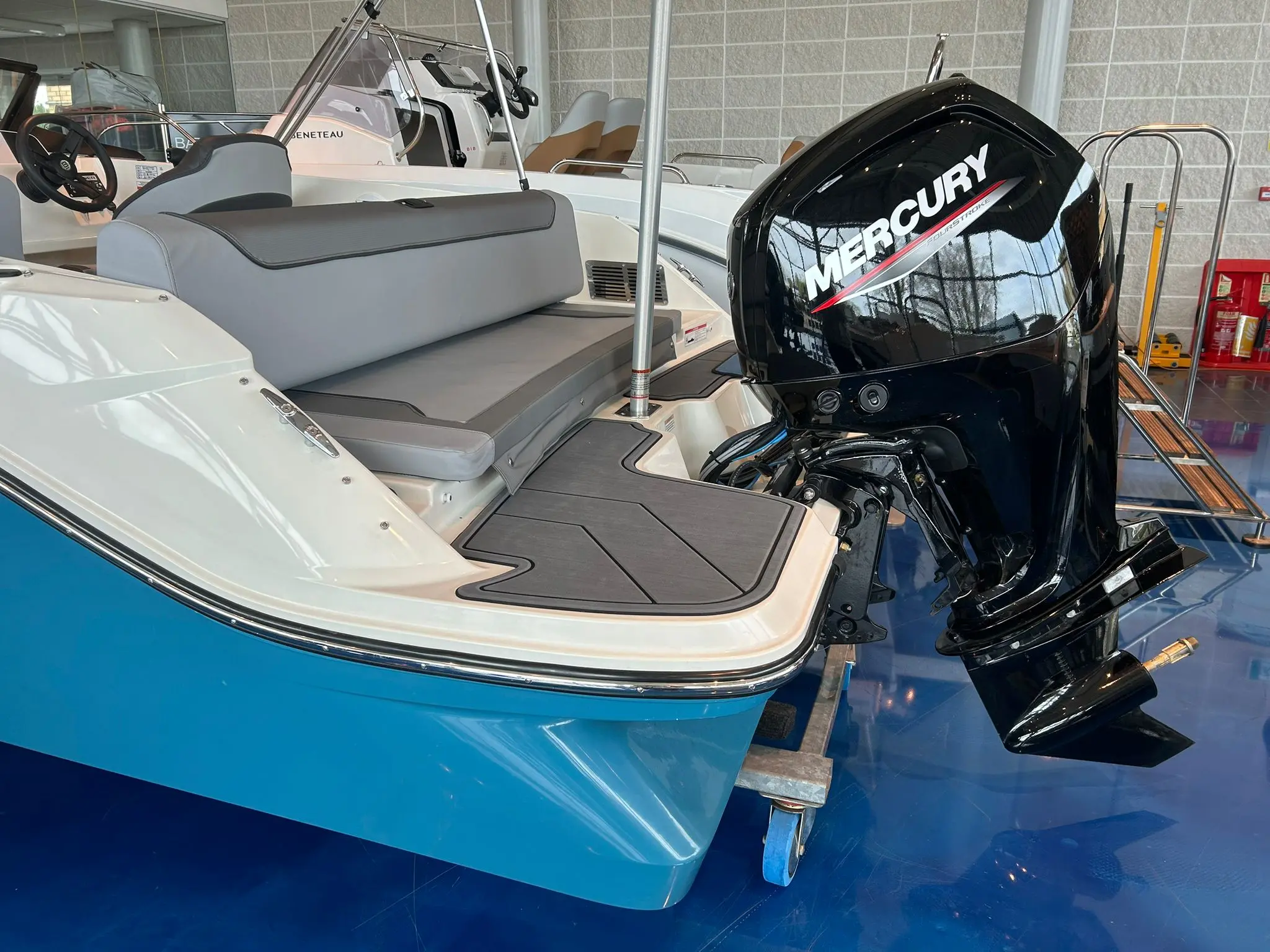 2023 Bayliner element m19