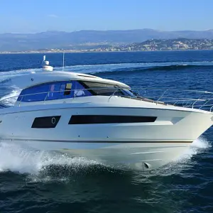 2014 Prestige 450 S