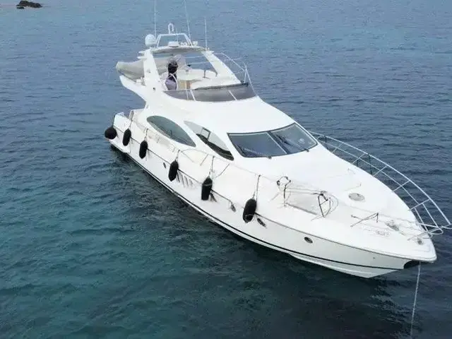 Azimut 68 Plus