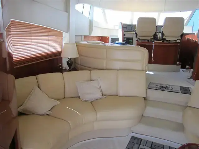 Fairline Squadron 62