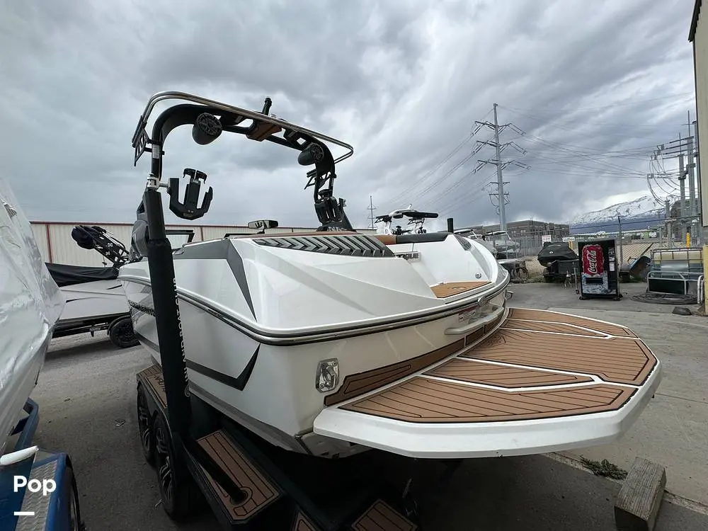 2019 Nautique super air g23