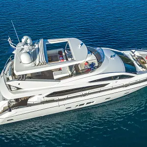 2011 Sunseeker Predator 80