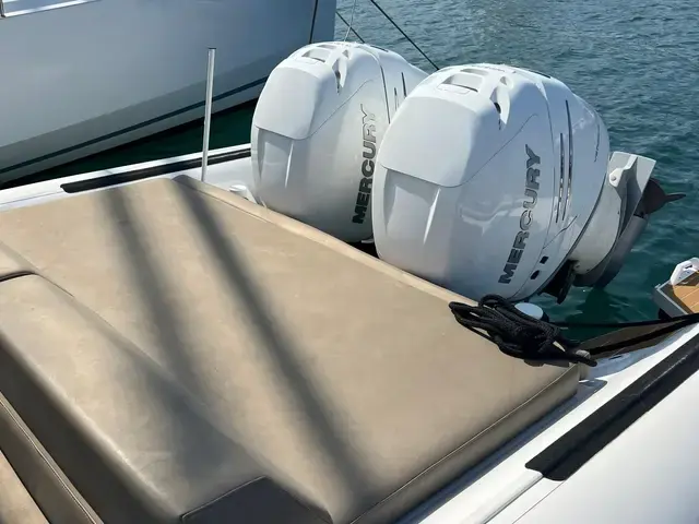 Rafnar Boats 1200 T-TOP