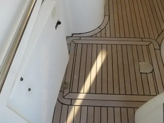 Sunseeker Predator 63