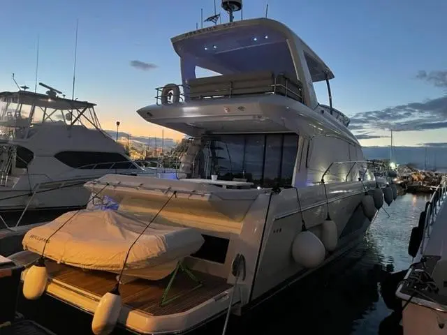 2019 Prestige 590