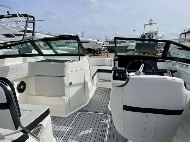 Sea Ray 210 SPOE