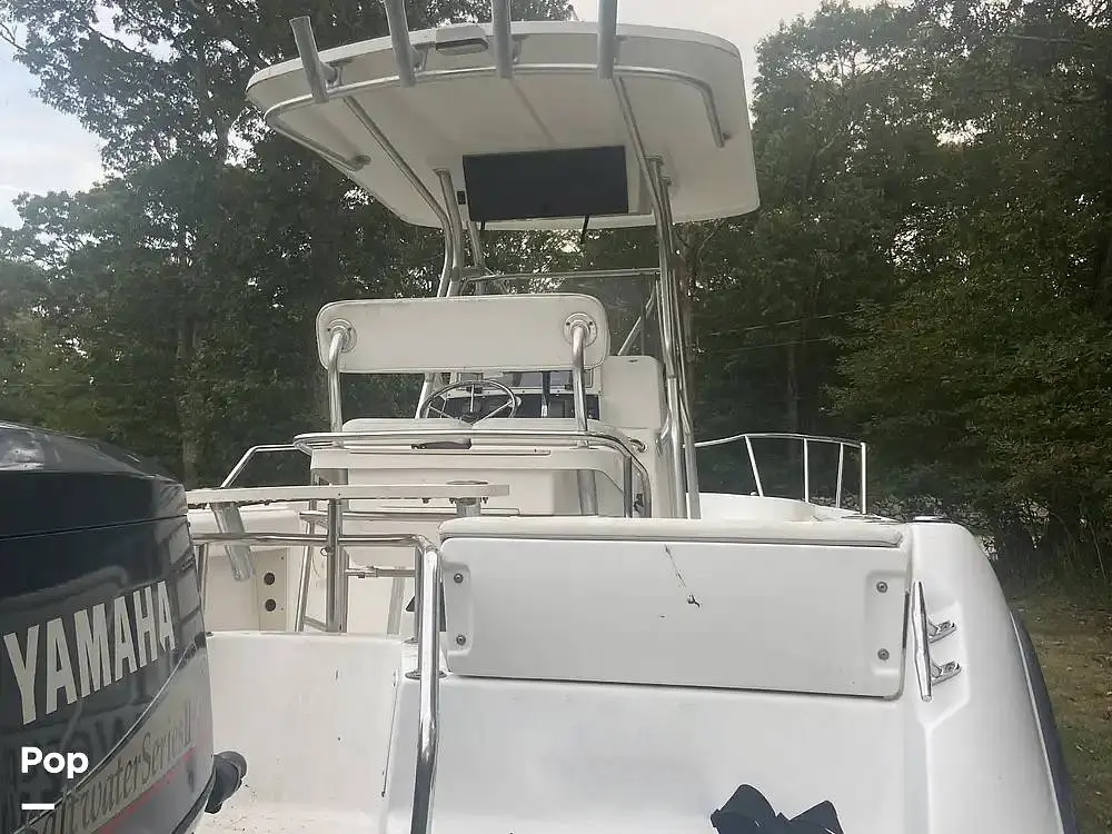 2001 Boston Whaler 21 outrage