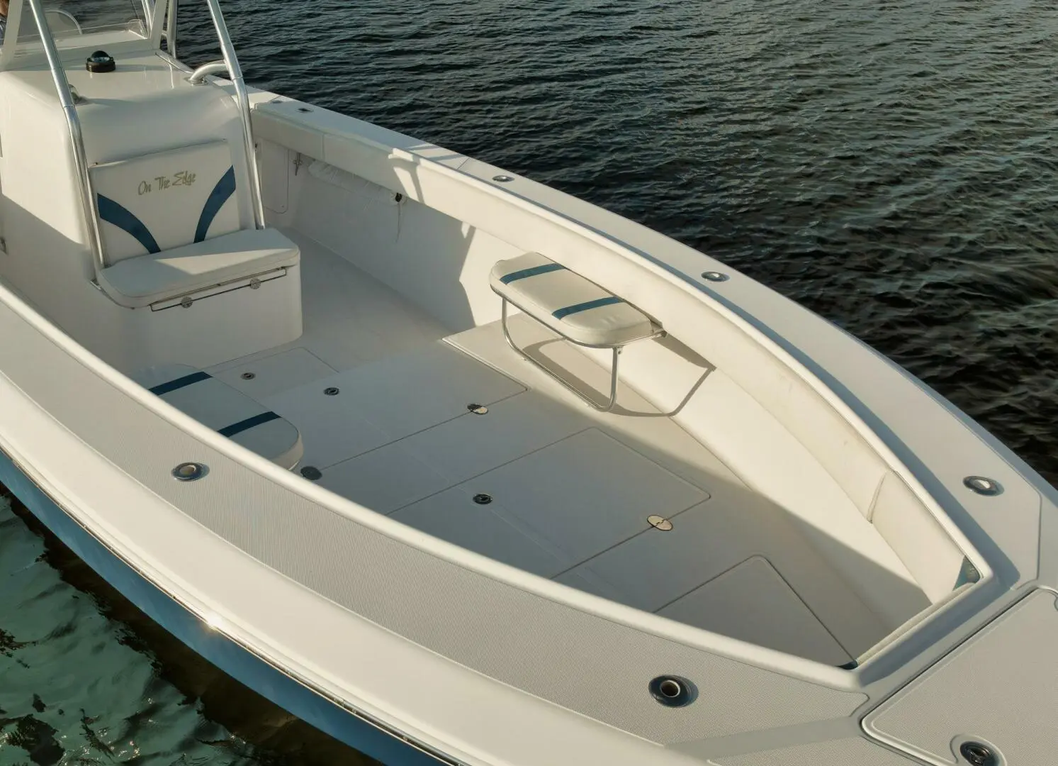 2009 Bahama 41 center console