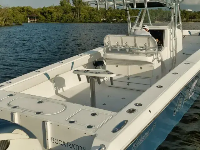 Bahama 41 Center Console