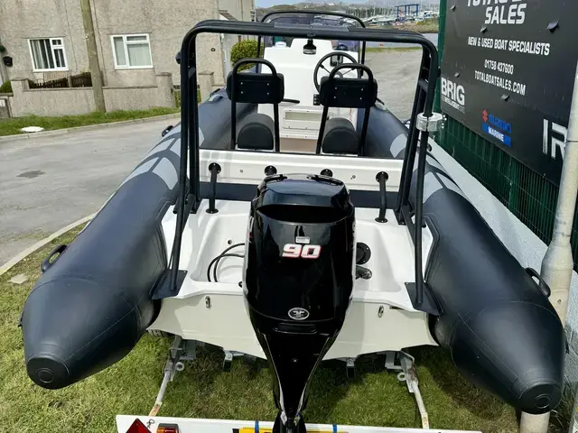 Brig Navigator 520