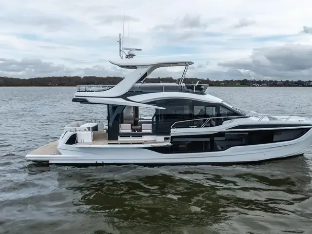 Galeon 560 Fly