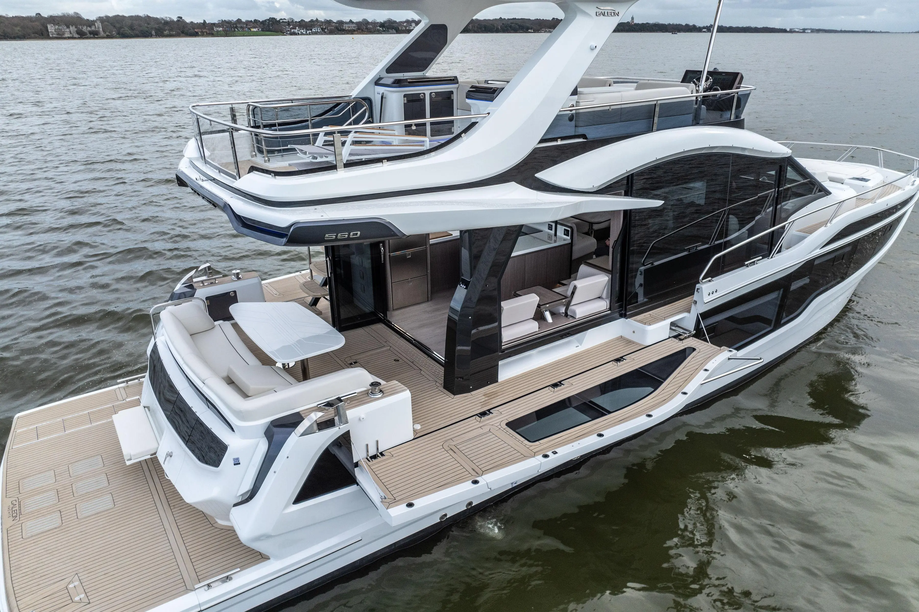 2024 Galeon 560 fly