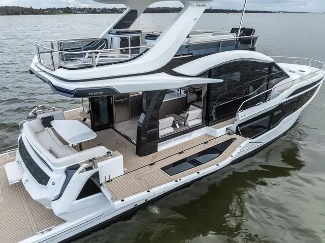 Galeon 560 Fly