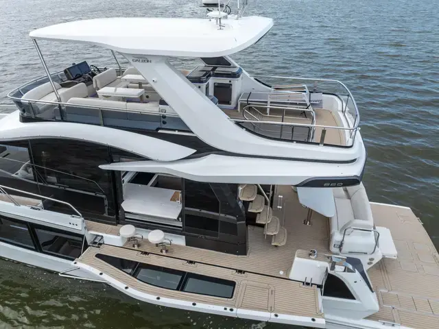 Galeon 560 Fly