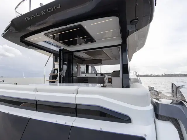 Galeon 560 Fly