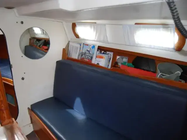 Offshore Yachts Halcyon Clipper 27