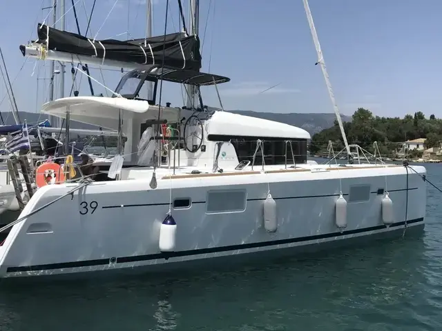 Lagoon 39