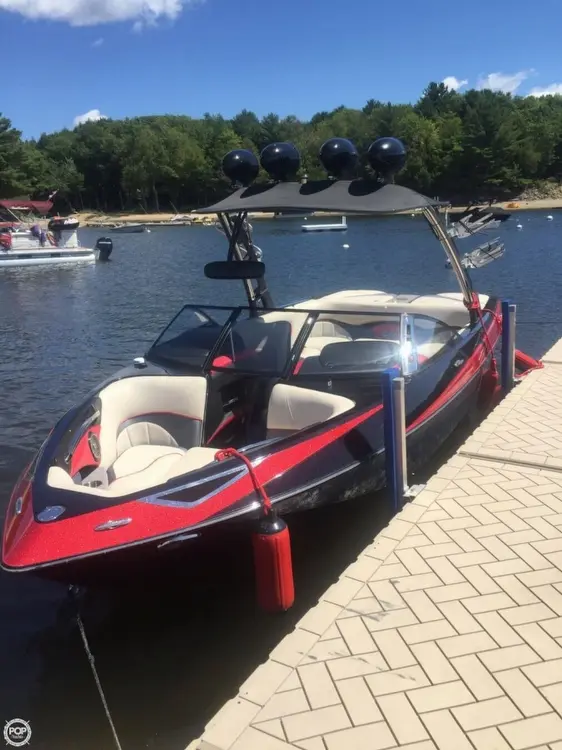 Malibu 23 LSV