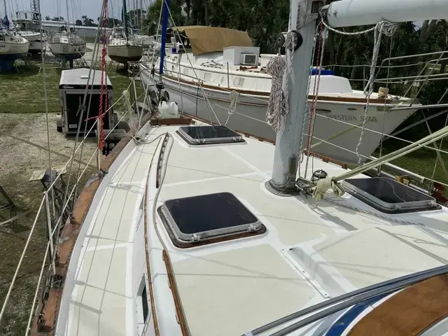 Endeavour 40 Sloop