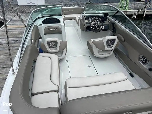 2023 Crownline 215