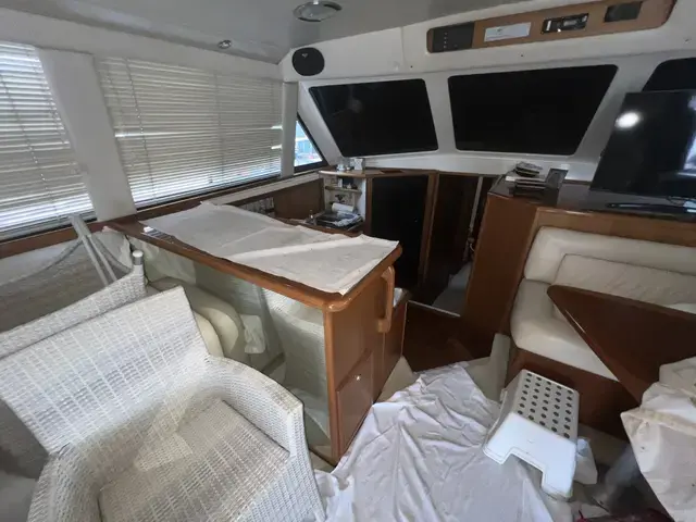 Riviera 48 Flybridge