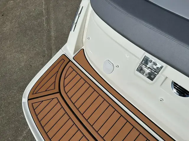 Bayliner Vr5