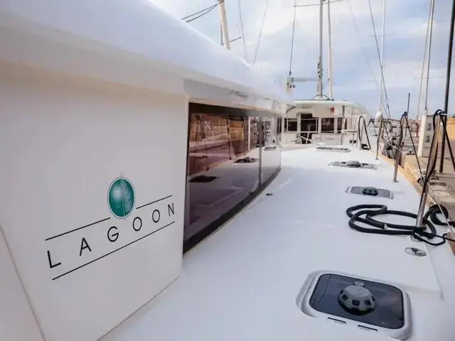 Lagoon 400 S2