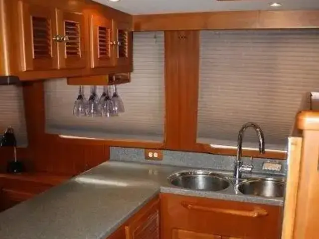 North Pacific 43 Pilothouse