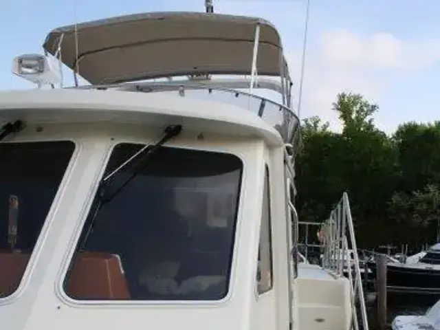 North Pacific 43 Pilothouse