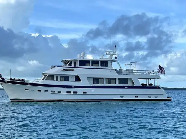 Outer Reef 860 Deluxbridge Motoryacht