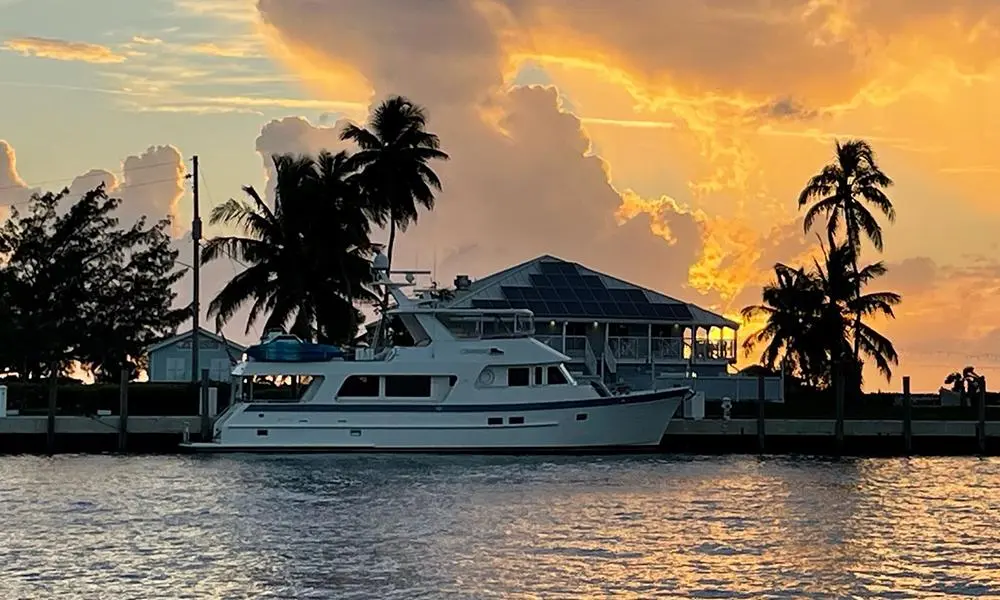 2020 Outer Reef 720 motoryacht