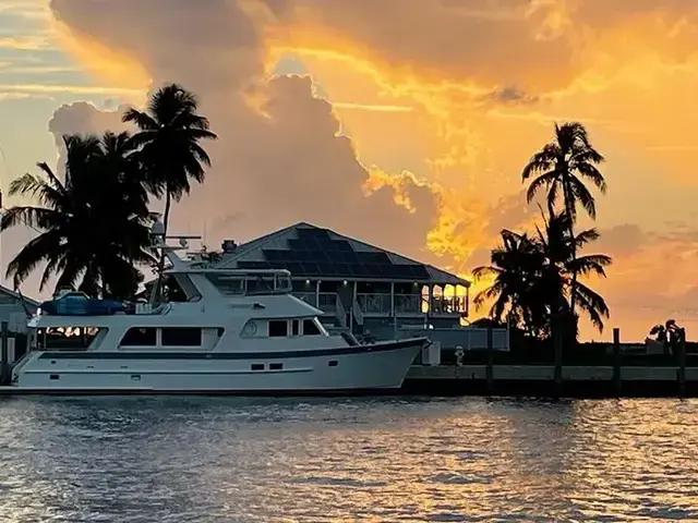 Outer Reef 720 Motoryacht